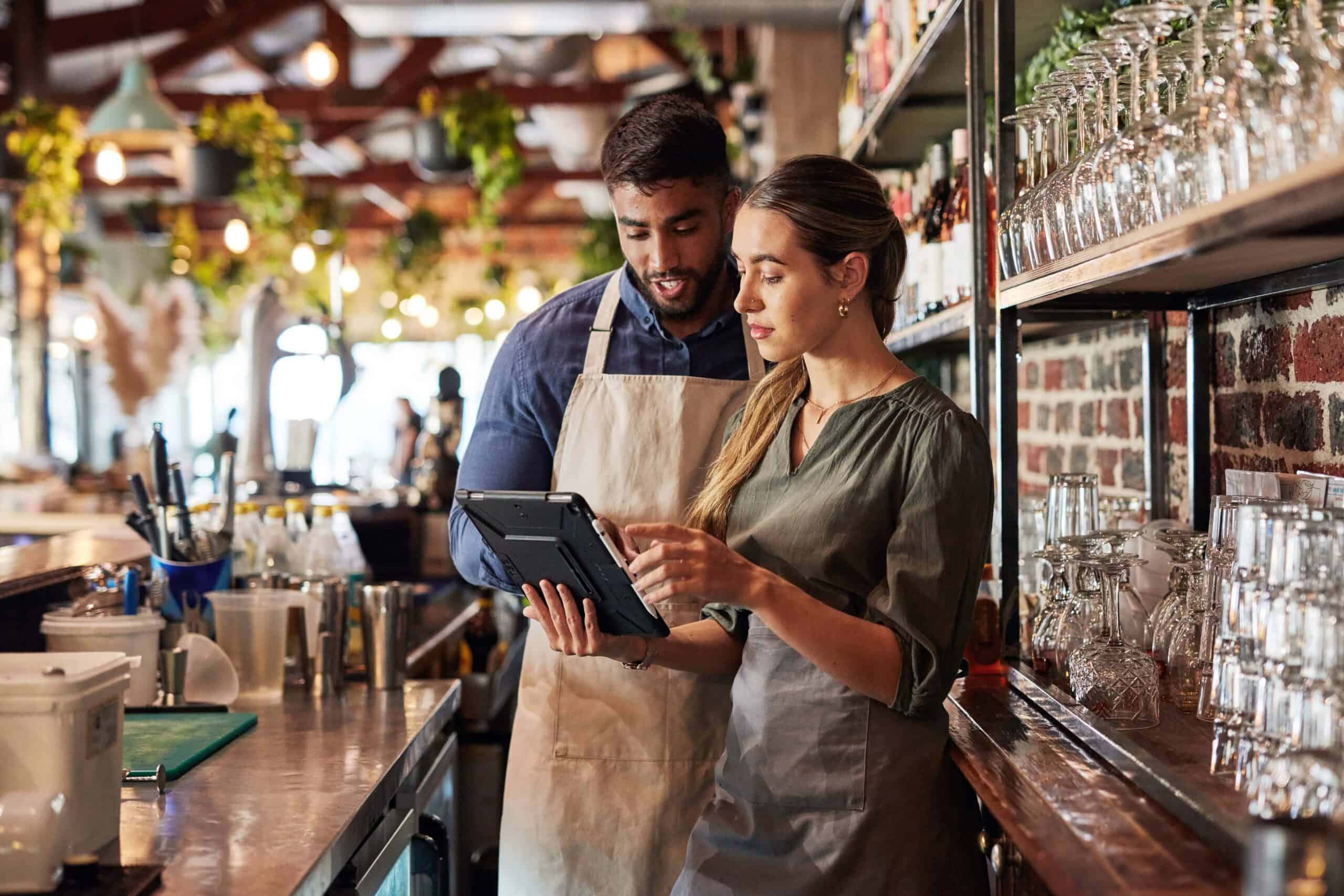 Why Modern Unified Communications Are Essential For Restaurant Success